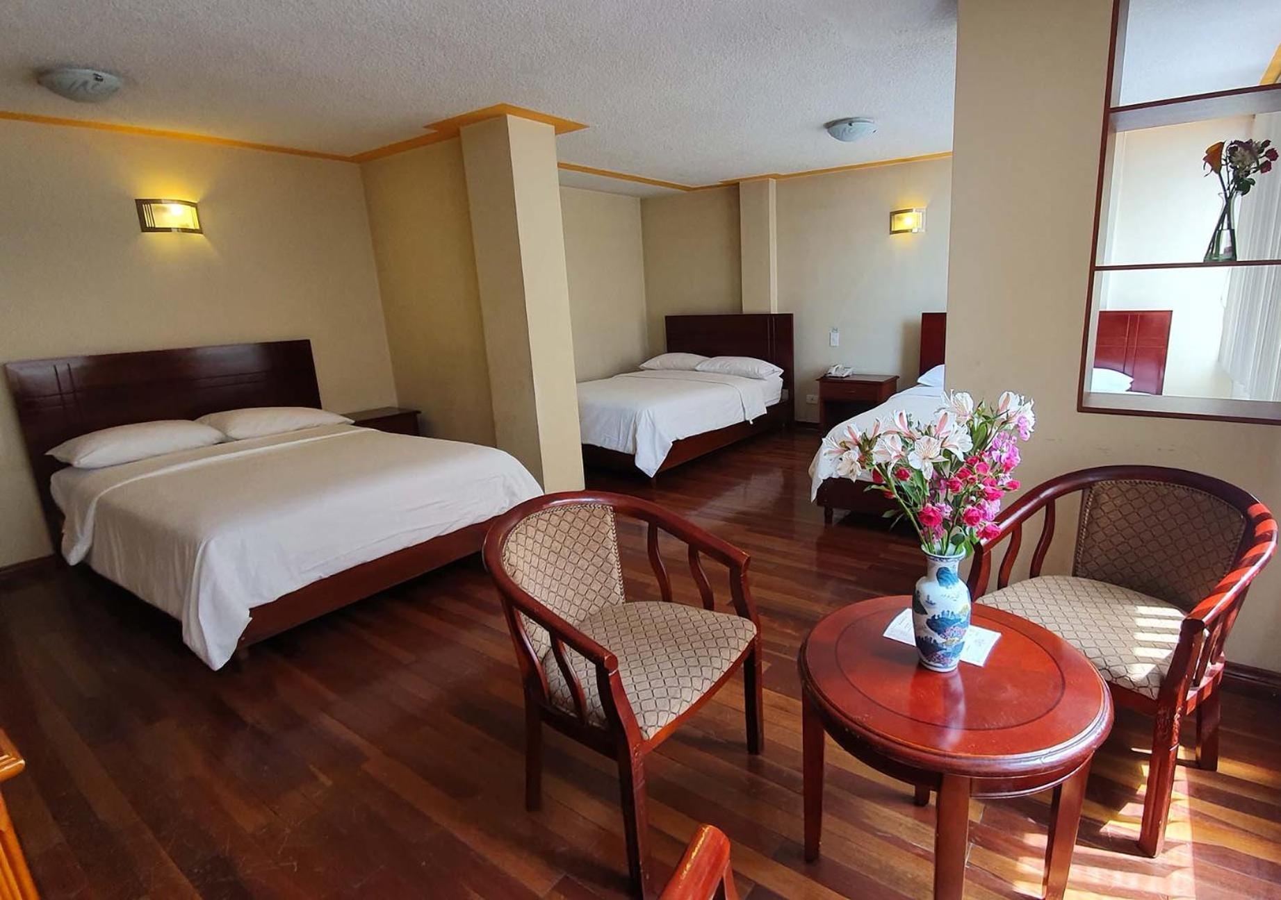 Hotel Lottus Quito Kamer foto